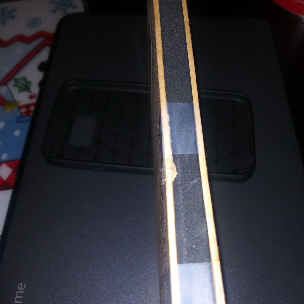 Screen &case - Picture 4 of 5